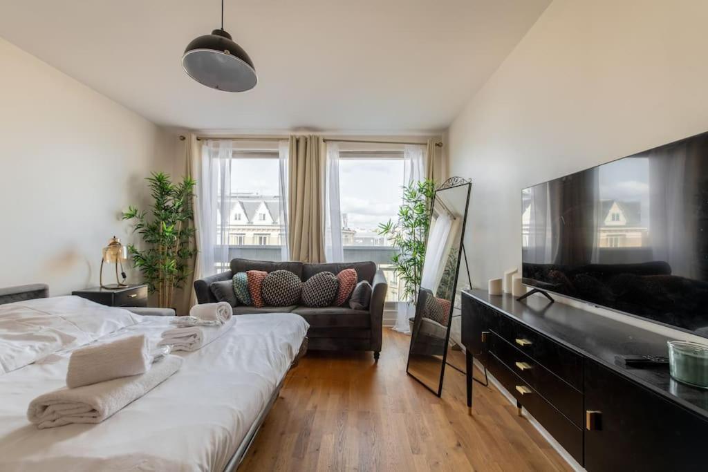 Montparnasse - Cozy Apartment In Montparnasse District パリ エクステリア 写真