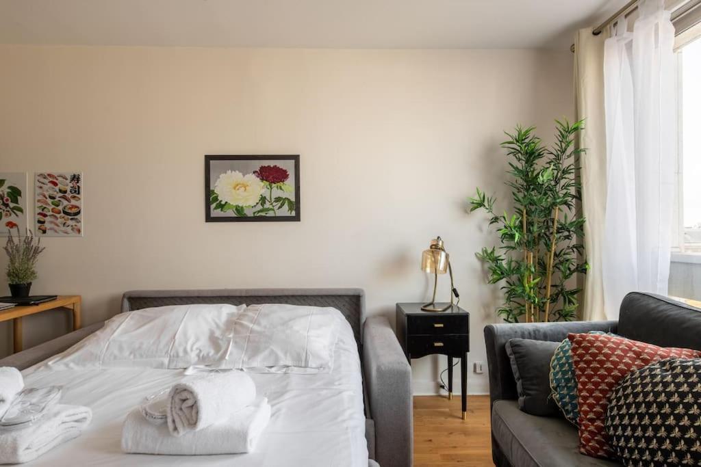 Montparnasse - Cozy Apartment In Montparnasse District パリ エクステリア 写真